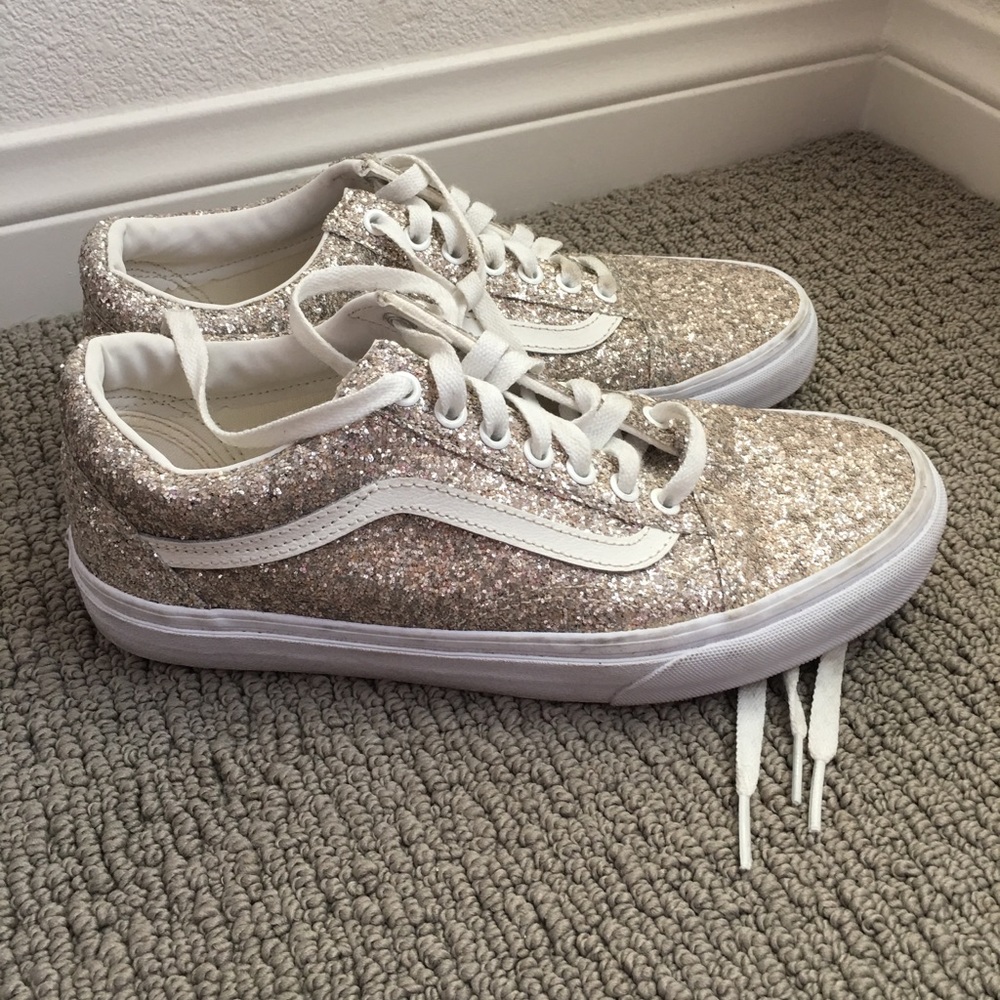 Women’s Vans Gold Glitter Old Skool